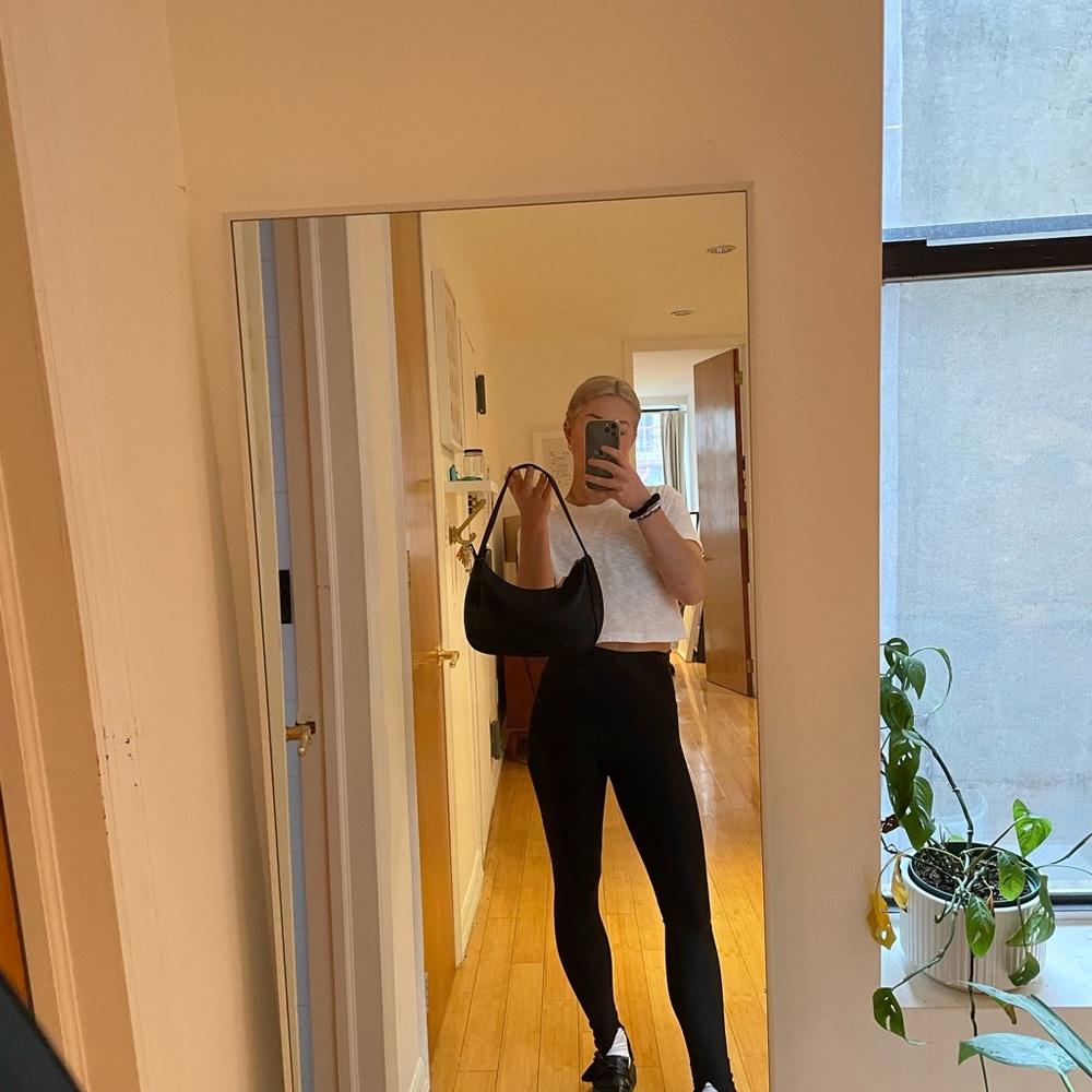 Black Basic Shoulder Bag - image 4